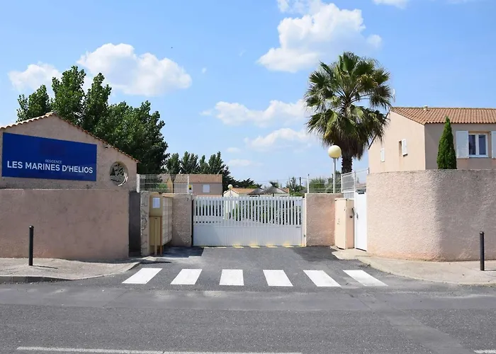 Maison Duplex Avec Piscine Et Proche Plage, Parking Inclus - Fr-1-387-197