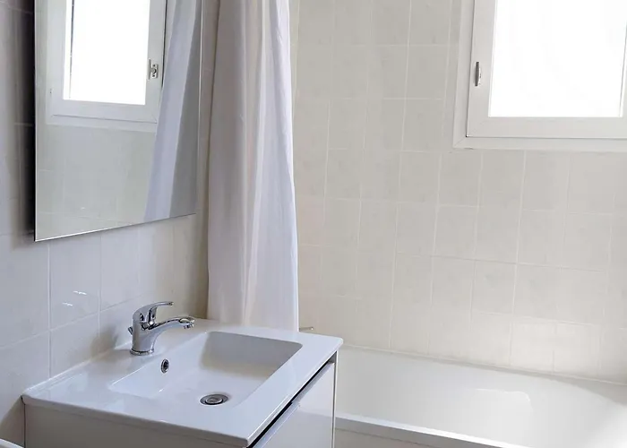 Maison Duplex Avec Piscine Et Proche Plage, Parking Inclus - Fr-1-387-197 * Marseillan (Herault)